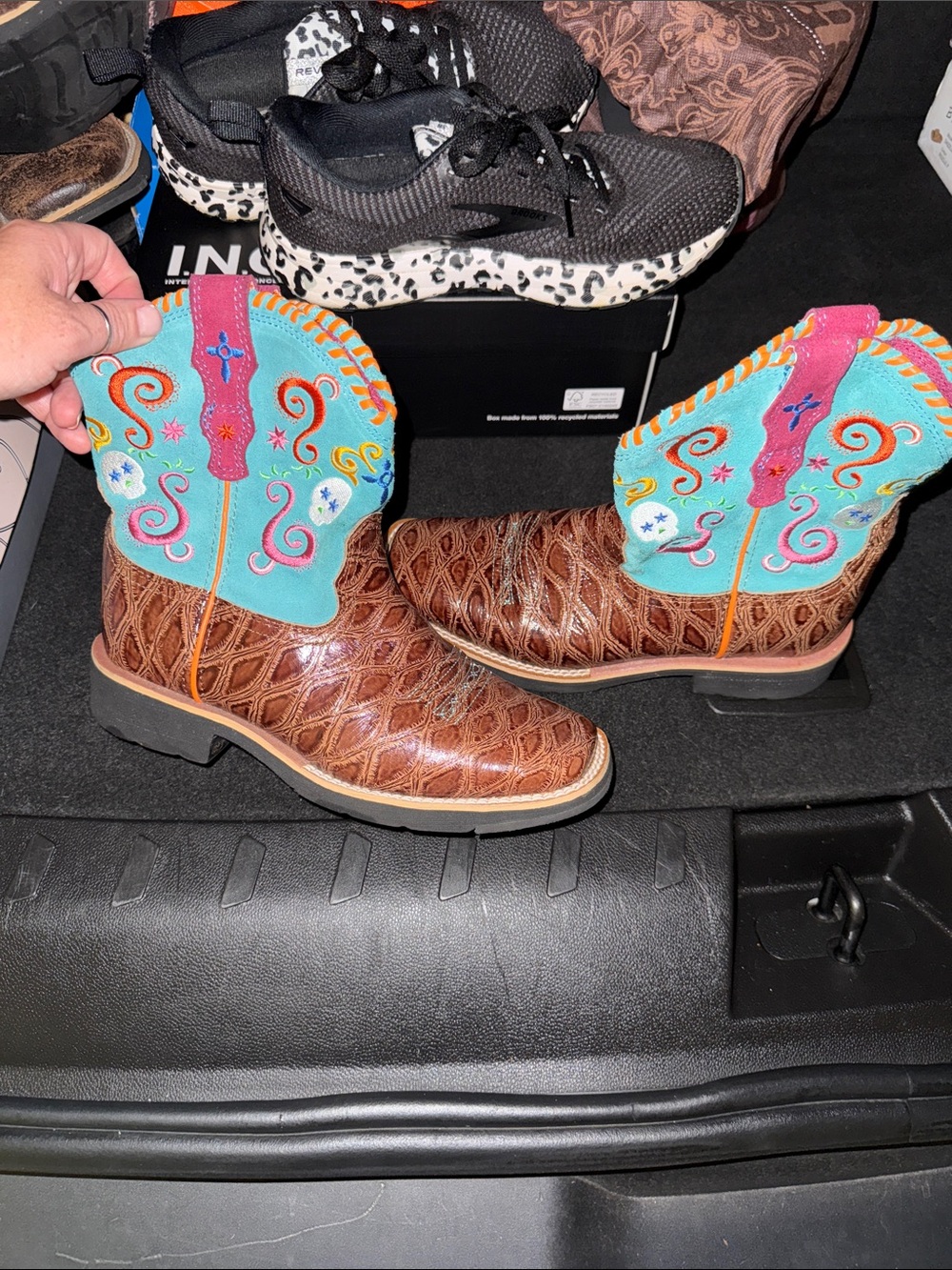 Ariat Brown Leather Boots with Turquoise Embroidered Shaft